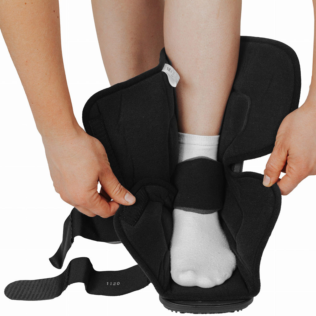 walker-boot-moon-boot-air-short-6