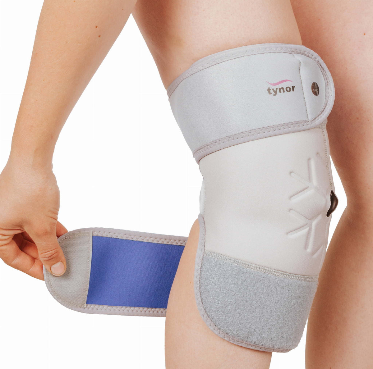 i02-knee-wrap-with-cool-pack-3