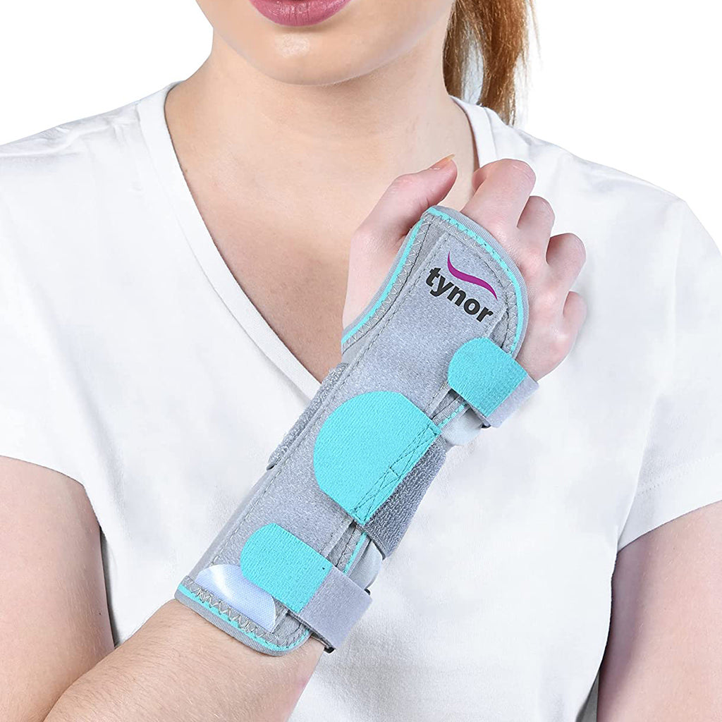 e43-blue-wrist-splint-ambidextrous-1