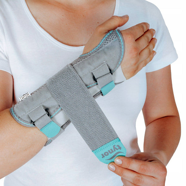 e43-blue-wrist-splint-ambidextrous-8